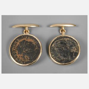 Paar Manschettenknöpfe mit römischen Münzen