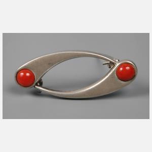 Brosche mit Korallen