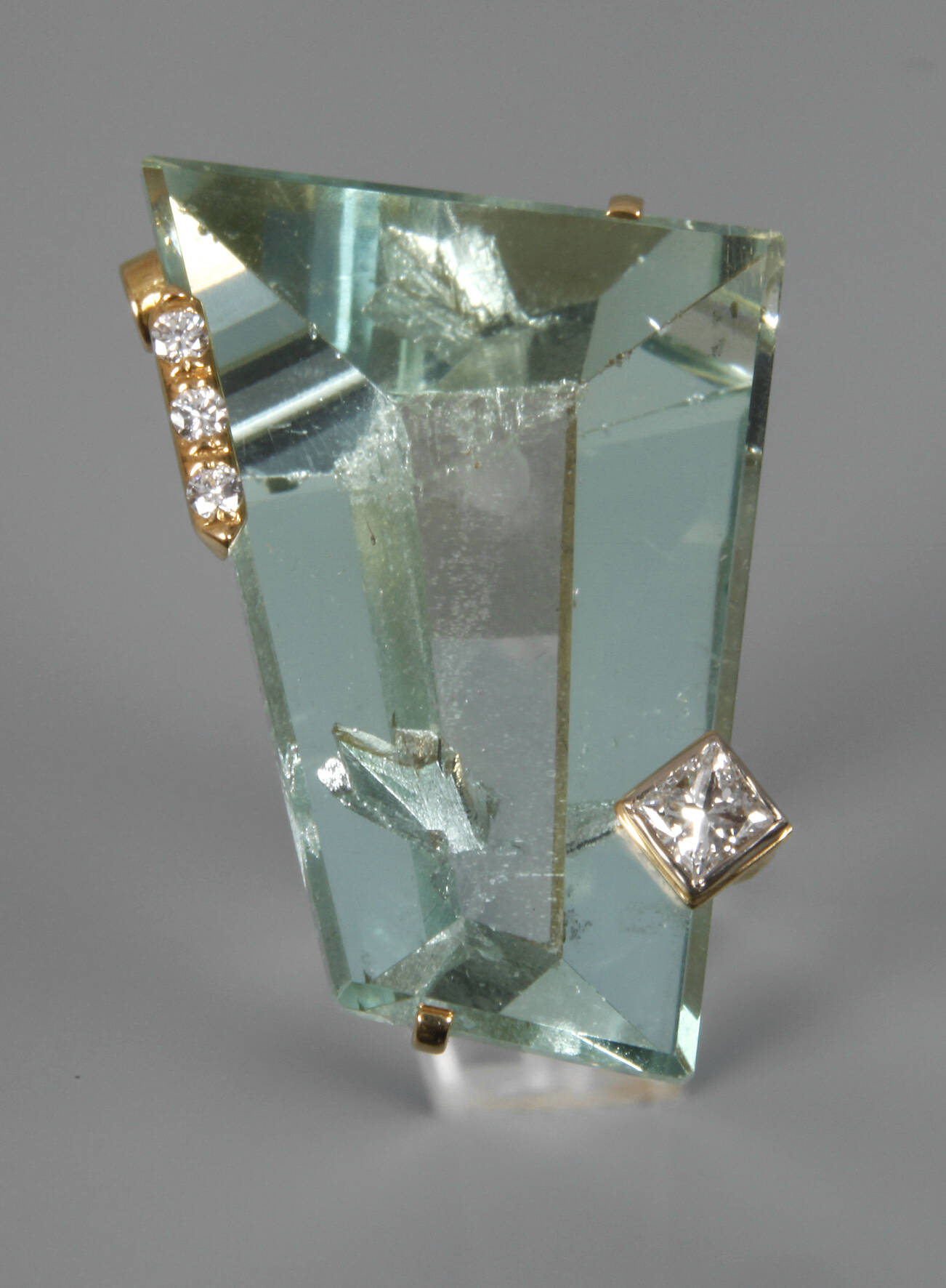 Designanhänger mit Aquamarin und Diamanten