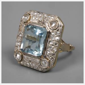 Damenring mit Aquamarin und Diamanten