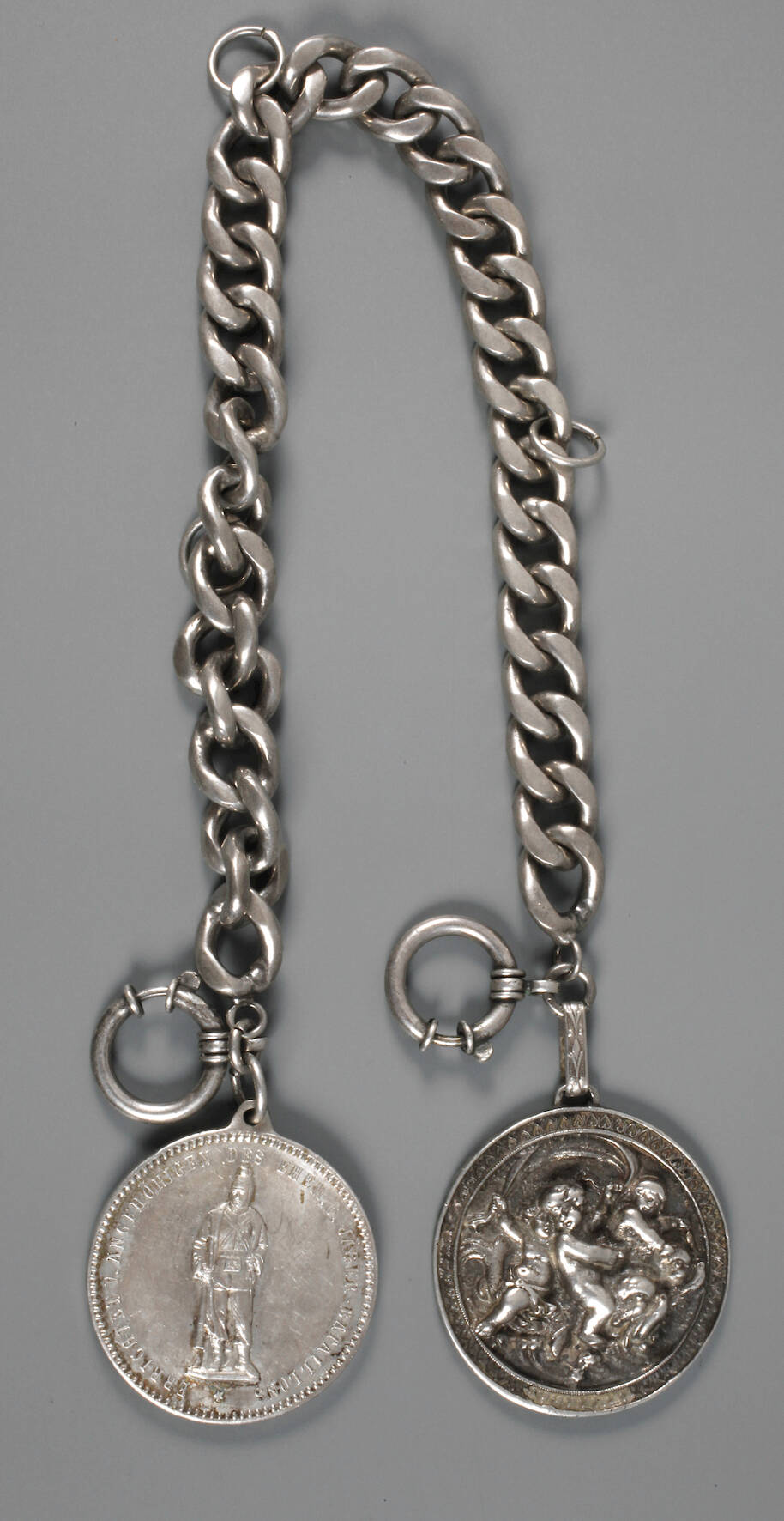 Schwere Charivarikette