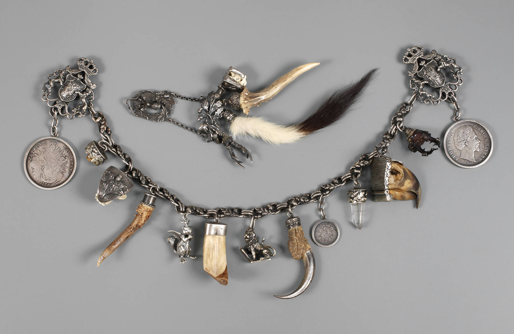 Prunkcharivari und Anhänger