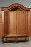 Intarsierter Barockschrank
