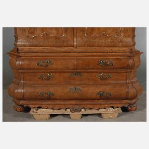 Barocker Aufsatzschrank