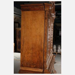 Barocker Aufsatzschrank