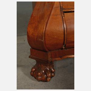 Großer Aufsatzschrank