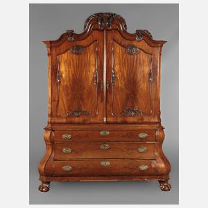 Großer Aufsatzschrank