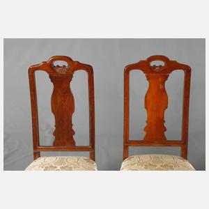 Vier Stühle im Barockstil