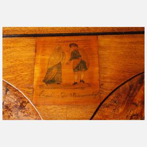 Großer Dielenschrank