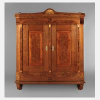 Großer Dielenschrank111