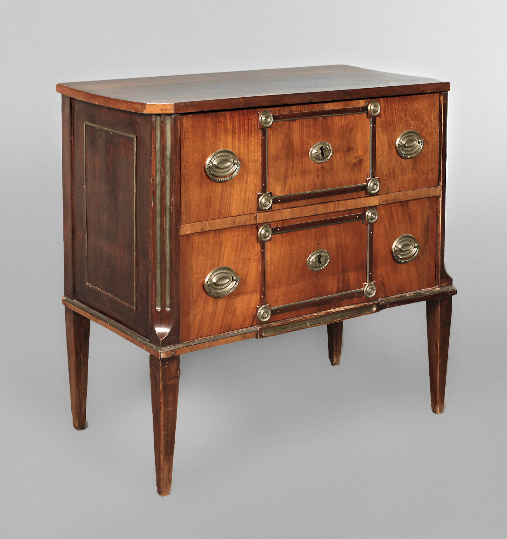 Klassizistische Kommode