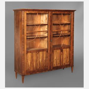 Große Biedermeiervitrine