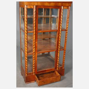 Dreiseitenvitrine Biedermeier