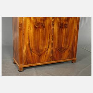 Wäscheschrank Biedermeier