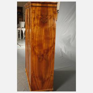 Wäscheschrank Biedermeier