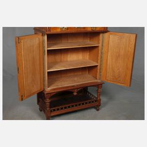 Kleines Gründerzeit Vertiko