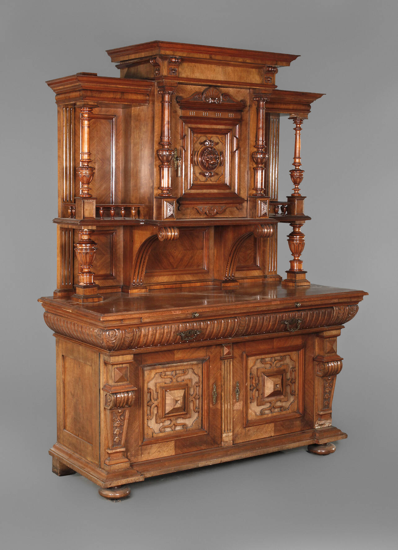 Feines Gründerzeitbuffet