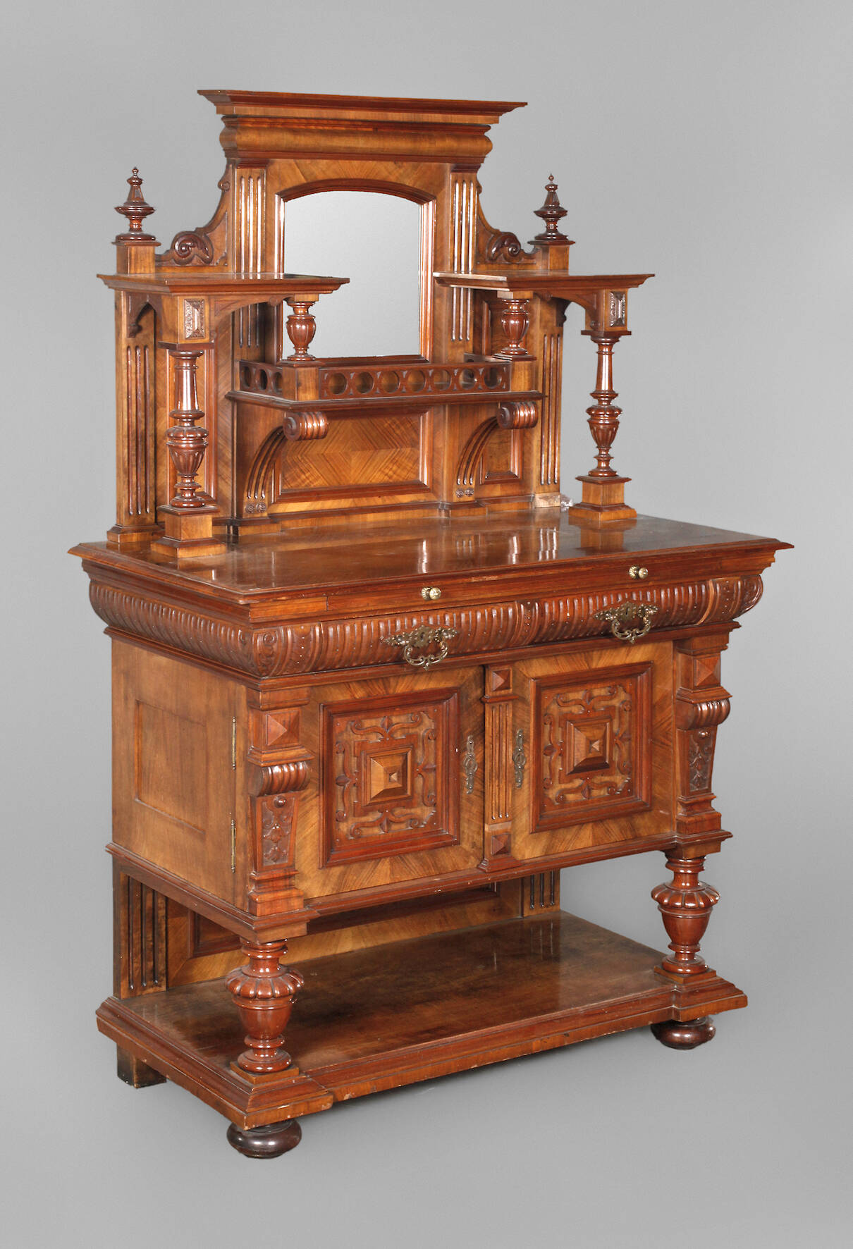 Anrichte Gründerzeit