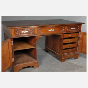 Schreibtisch neogotisch