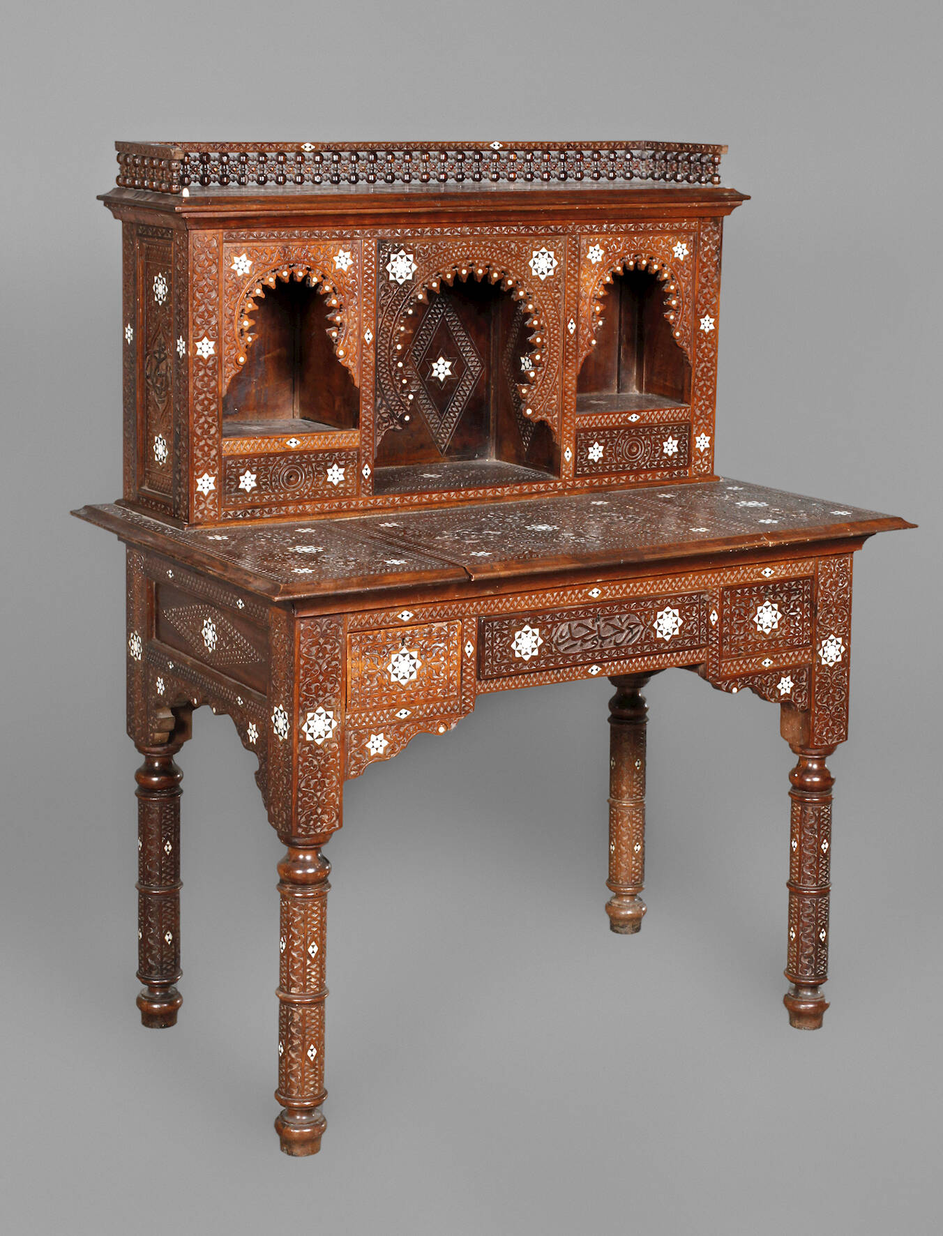 Maurischer Schreibsekretär