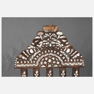 Paar maurische Scherensessel