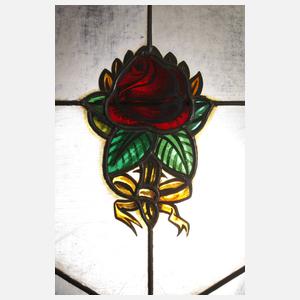 Zwei Bleiglasfenster