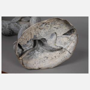 Brunnenfigur Putto mit Fisch