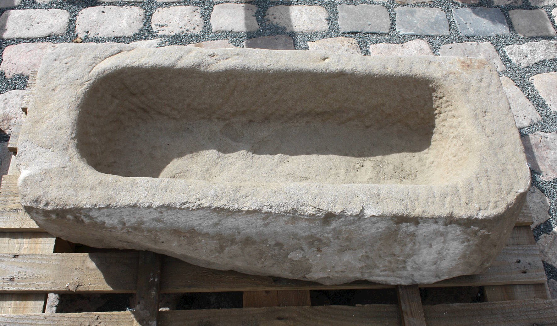 Sandsteintrog