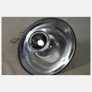 Große Industrielampe