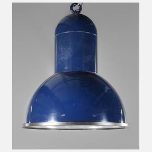 Große Industrielampe