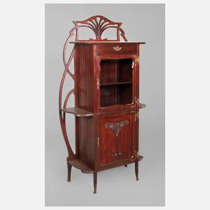 Kleine Jugendstilvitrine