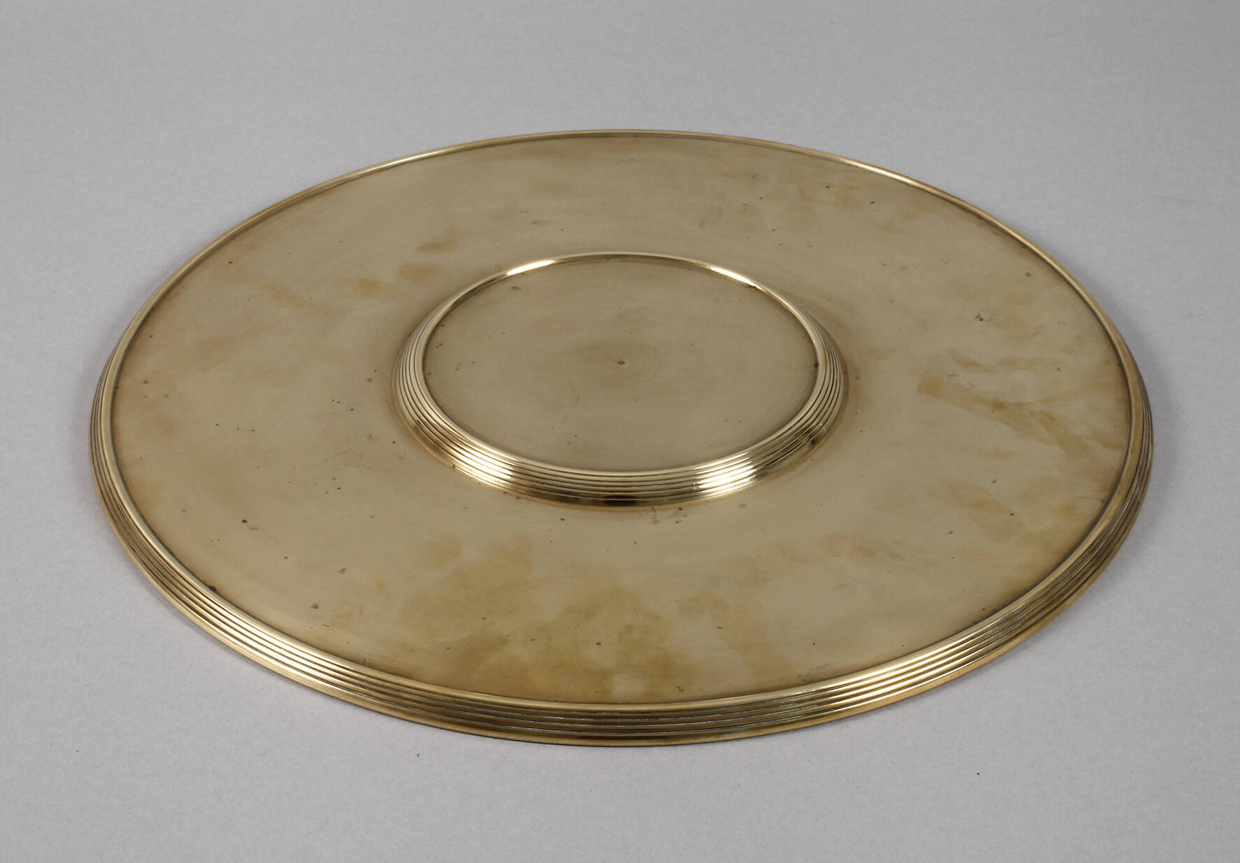 Bruno Paul Tablett für eine Kaffeemaschine