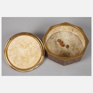 Messingdose mit Wurzelholzeinlage