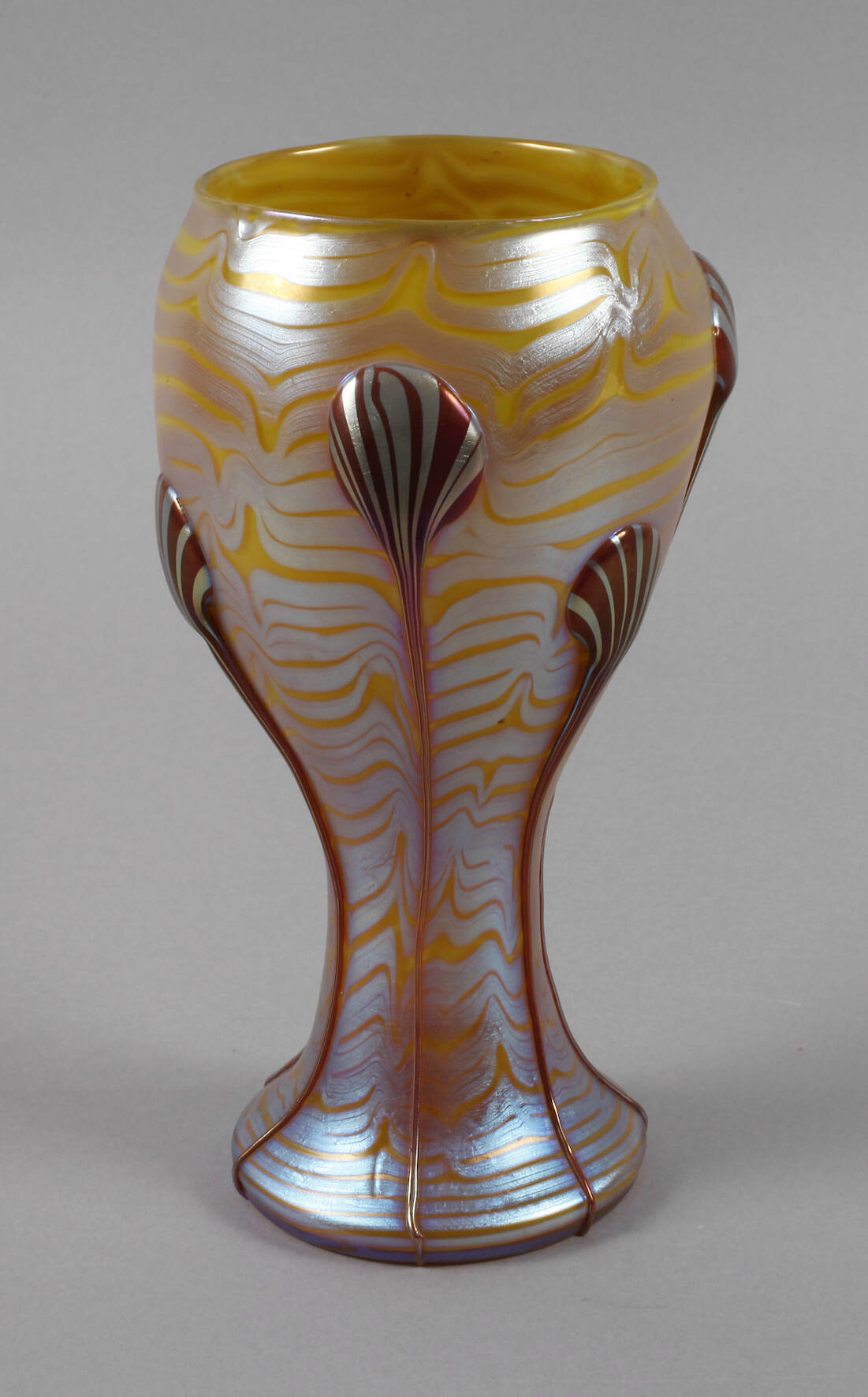 Loetz Vase Opal Phaenomen