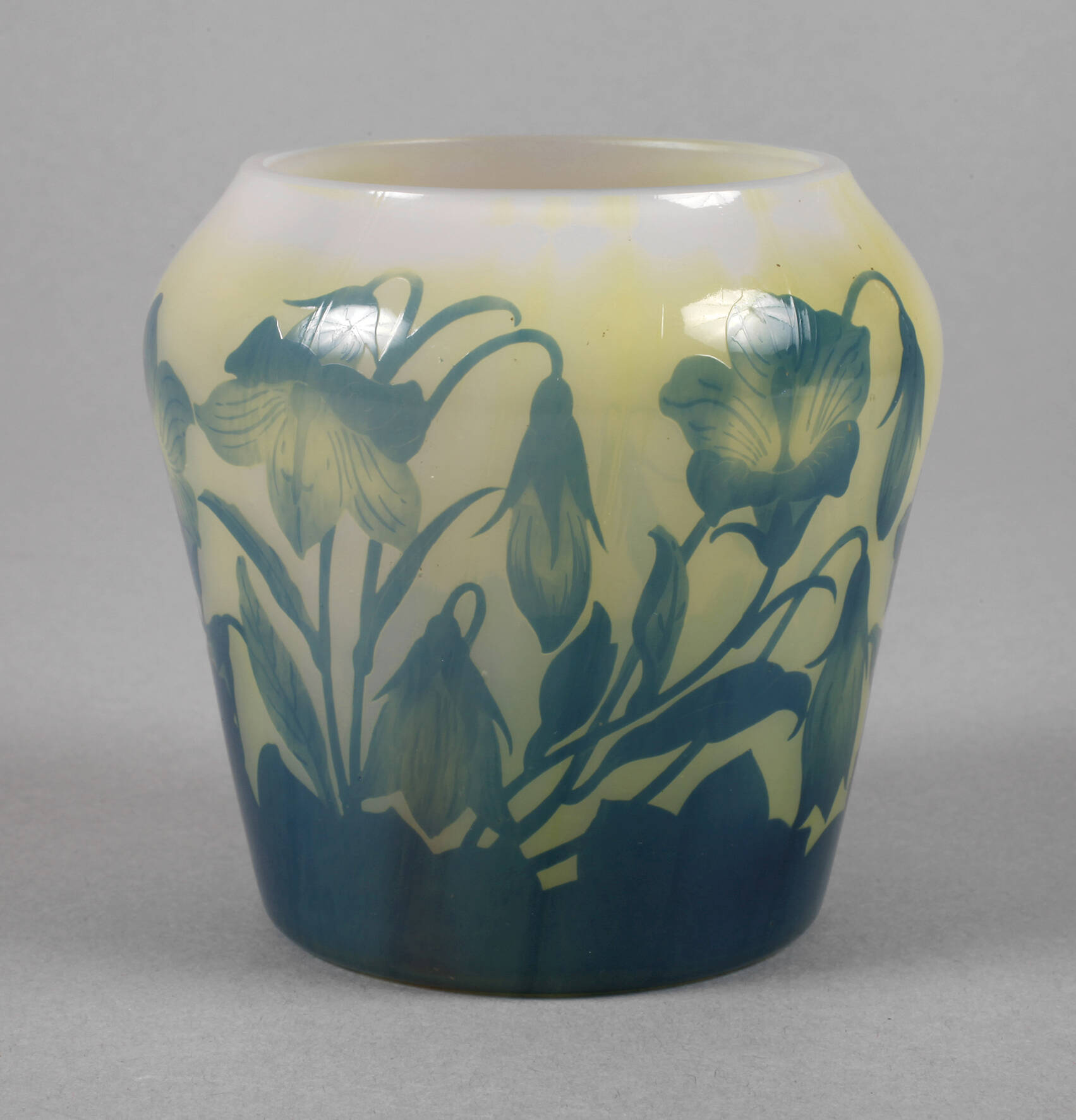 Ätzglasvase St. Louis Nancy