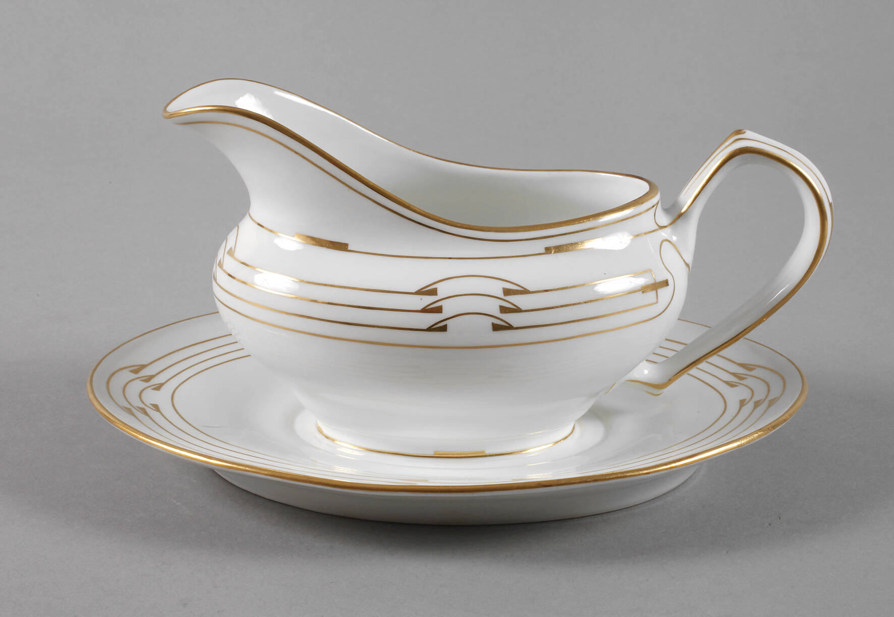 Meissen Sauciere aus dem "Bügelservice"