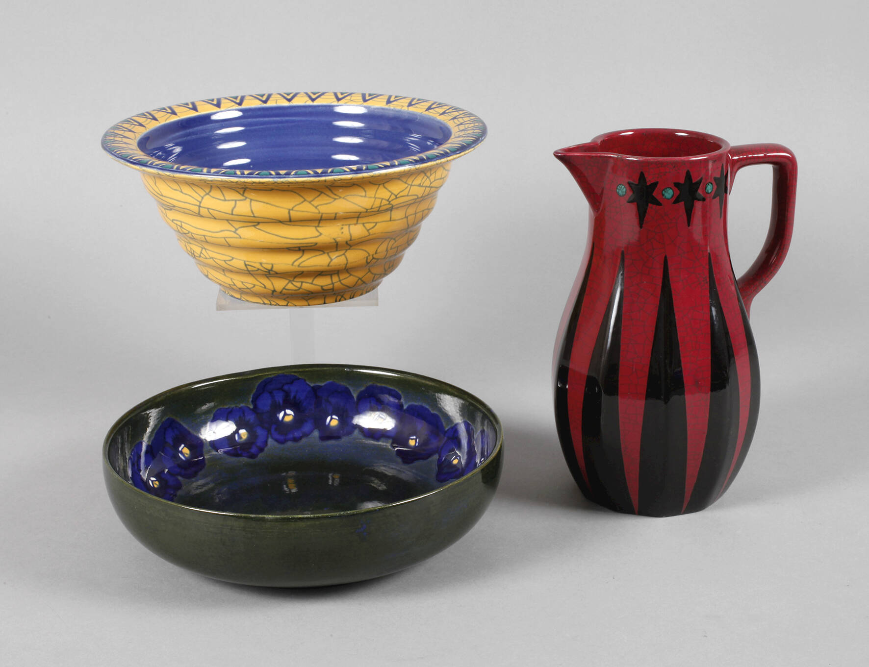 Wächtersbach zwei Schalen und Kanne Kunstabteilung