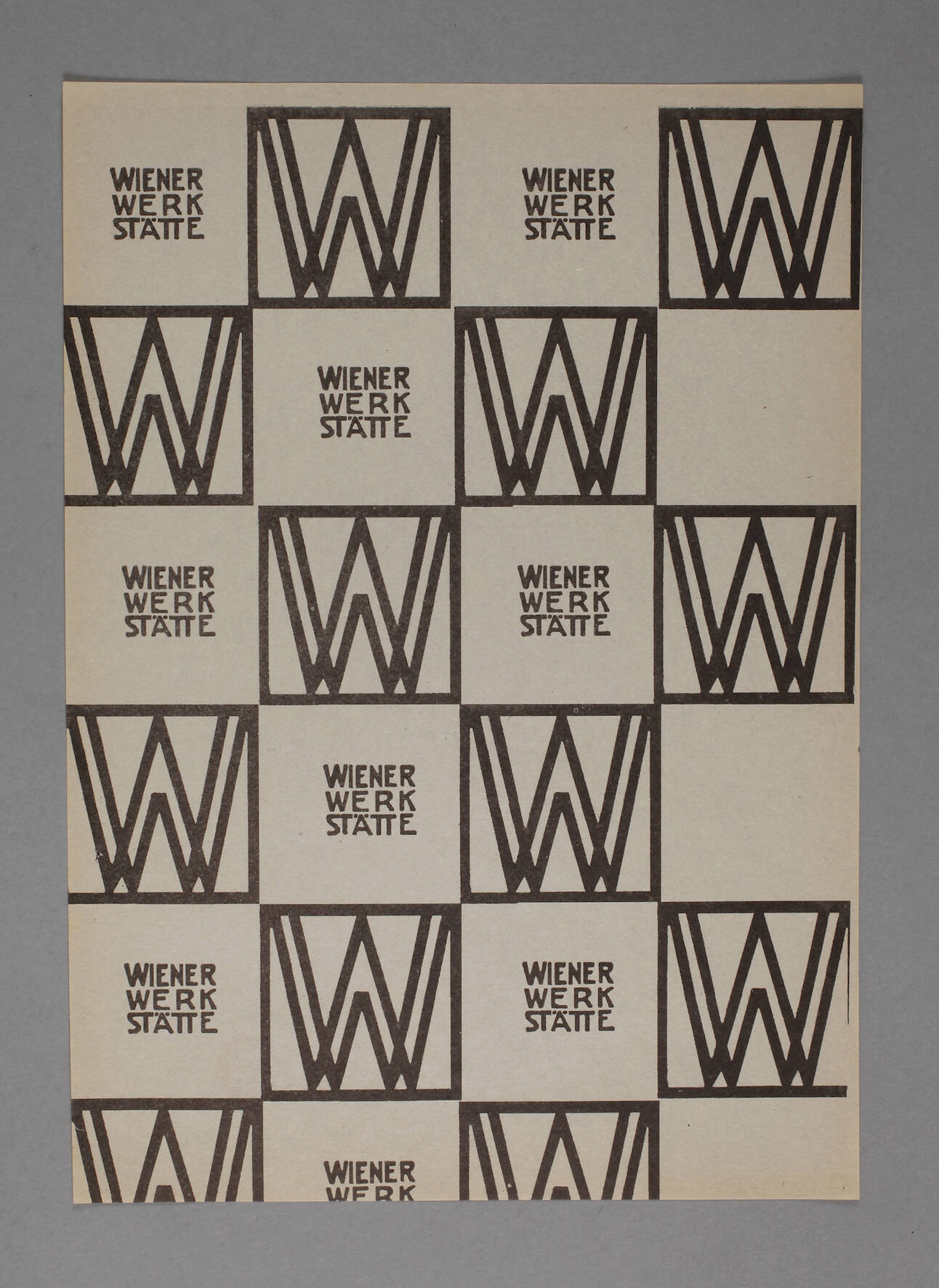 Einschlagpapier der Wiener Werkstätte