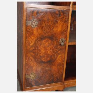 Kleines Bücherregal