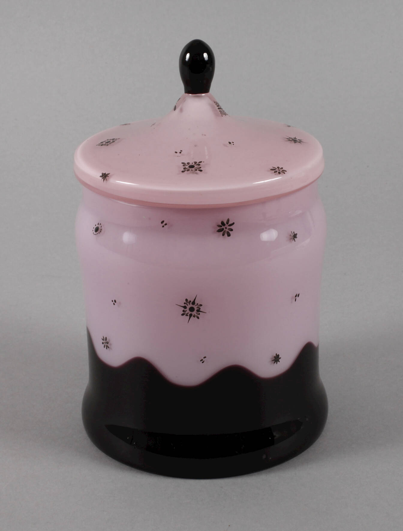 Lötz Wwe. Bonbonniere