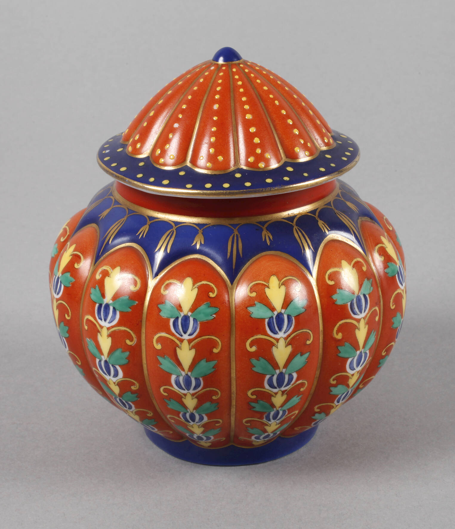 Fraureuth Deckeldose Art déco