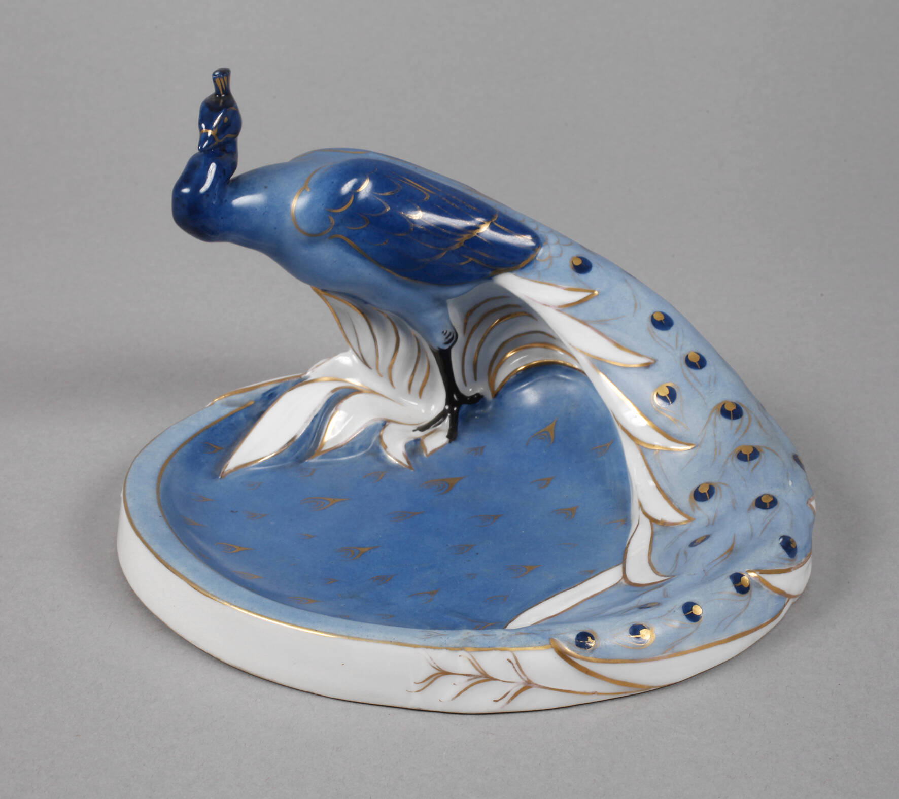 Fraureuth "Schale mit Pfau"