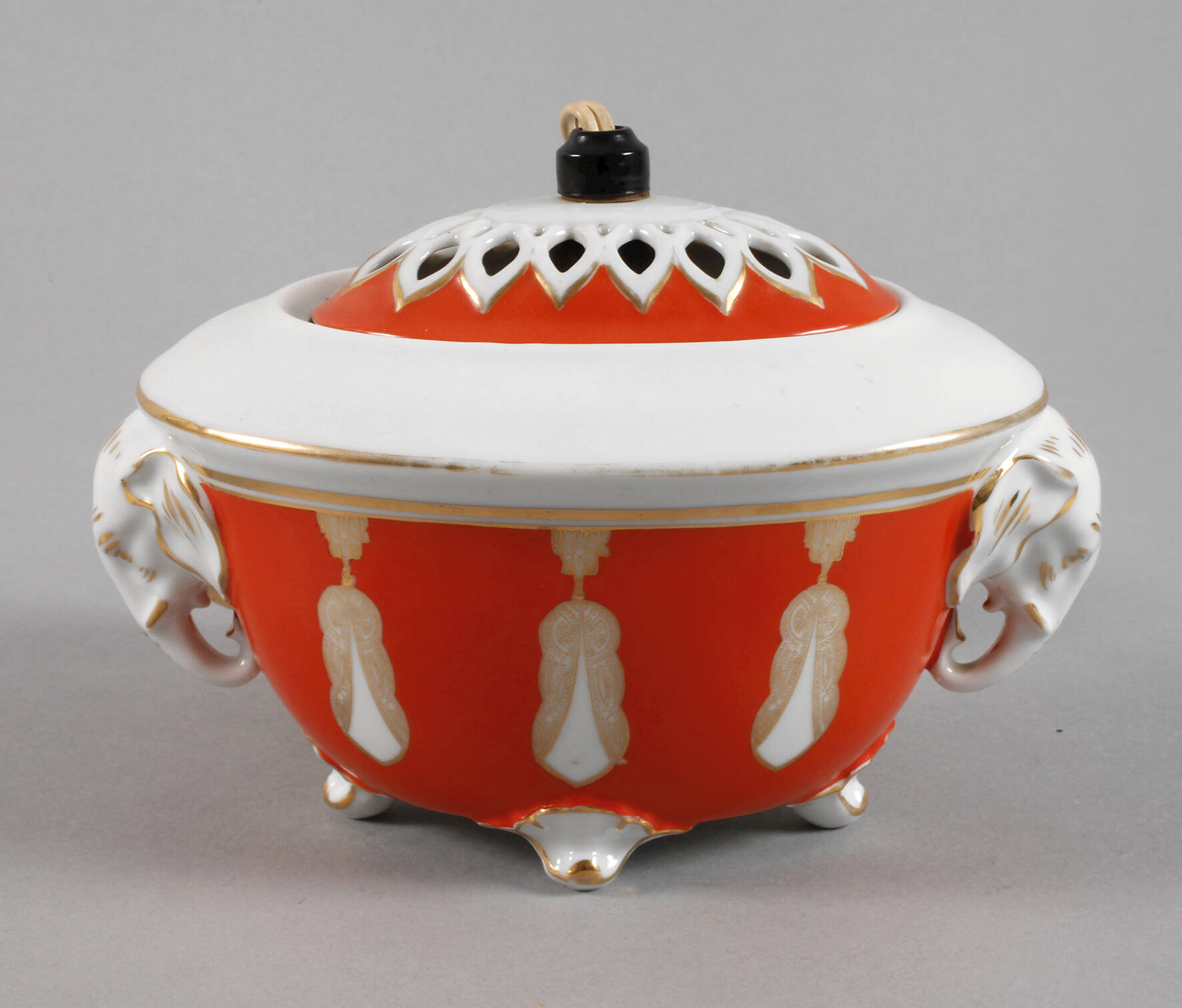 Rauchverzehrer Art déco