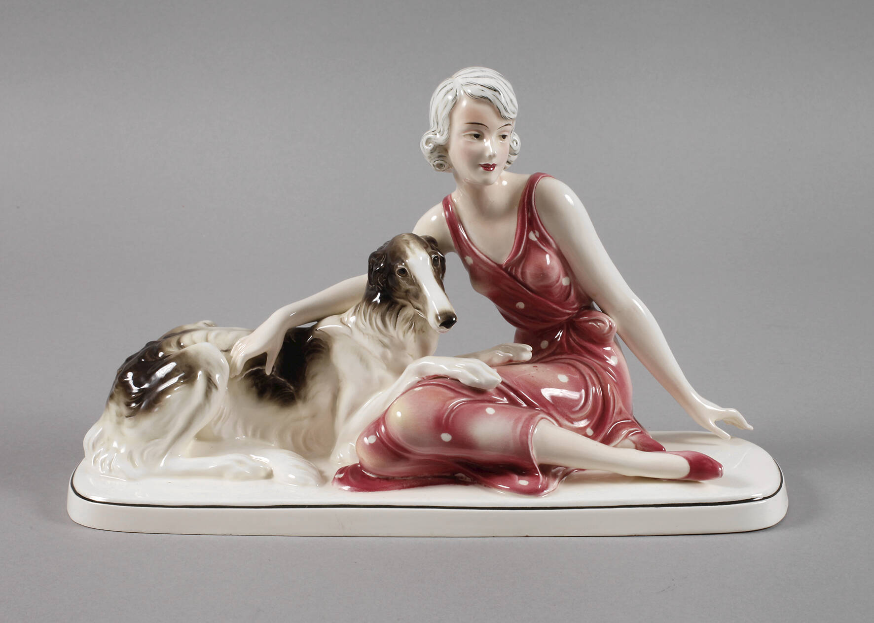 Katzhütte Mädchen mit Barsoi