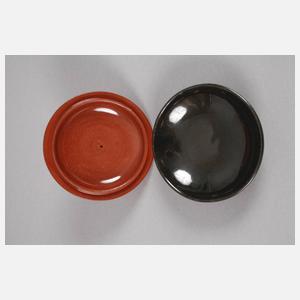 Cadinen Deckeldose mit Hase als Griff