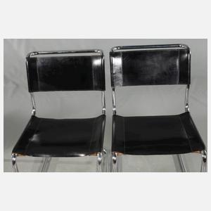 Vier Freischwinger Thonet