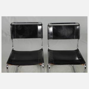 Vier Freischwinger Thonet