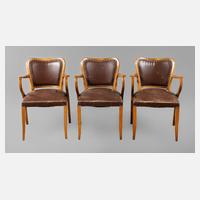 Drei Armlehnstühle111