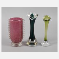 Drei skandinavische Vasen111