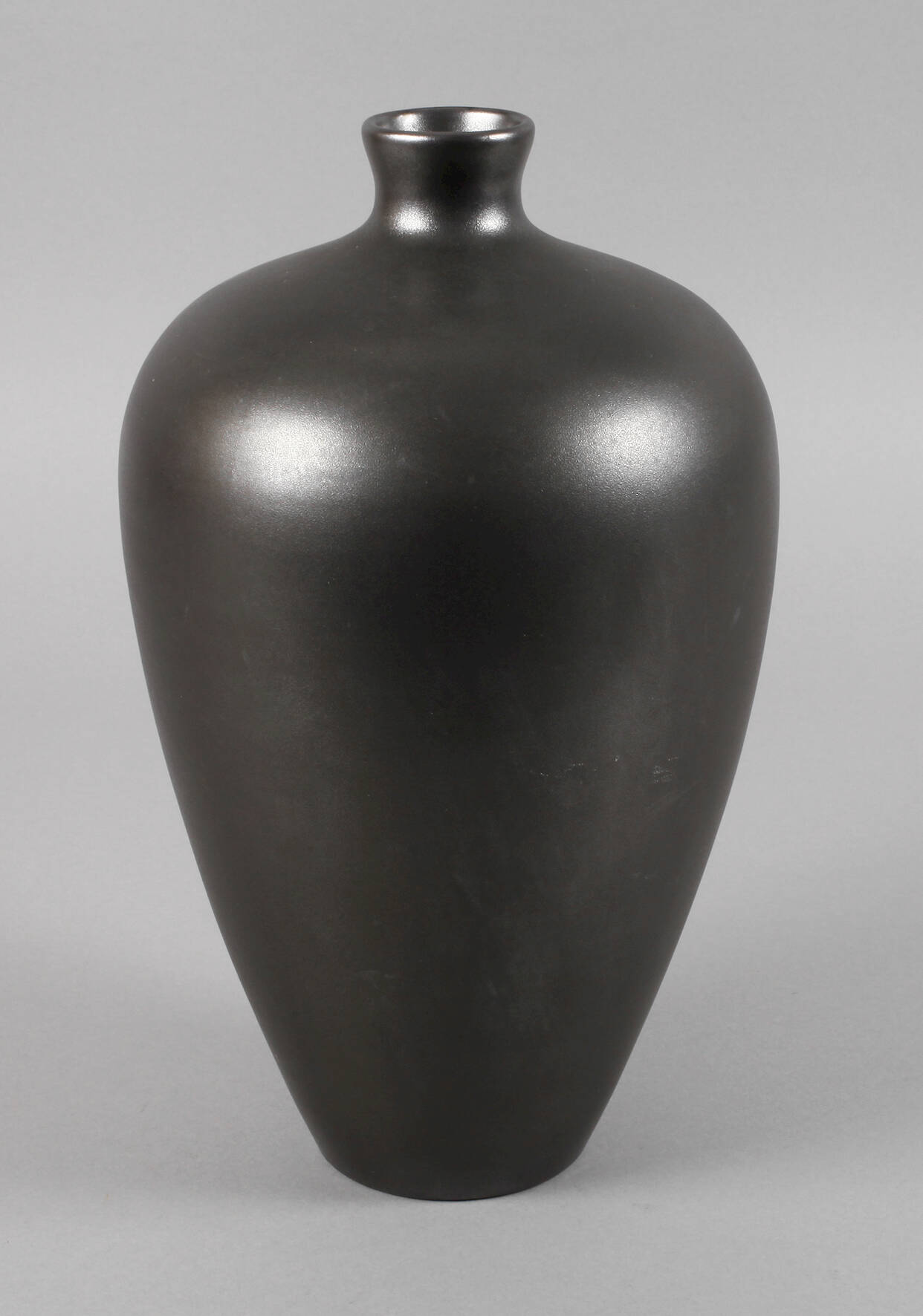 Richard Ginori Vase Gio Ponti